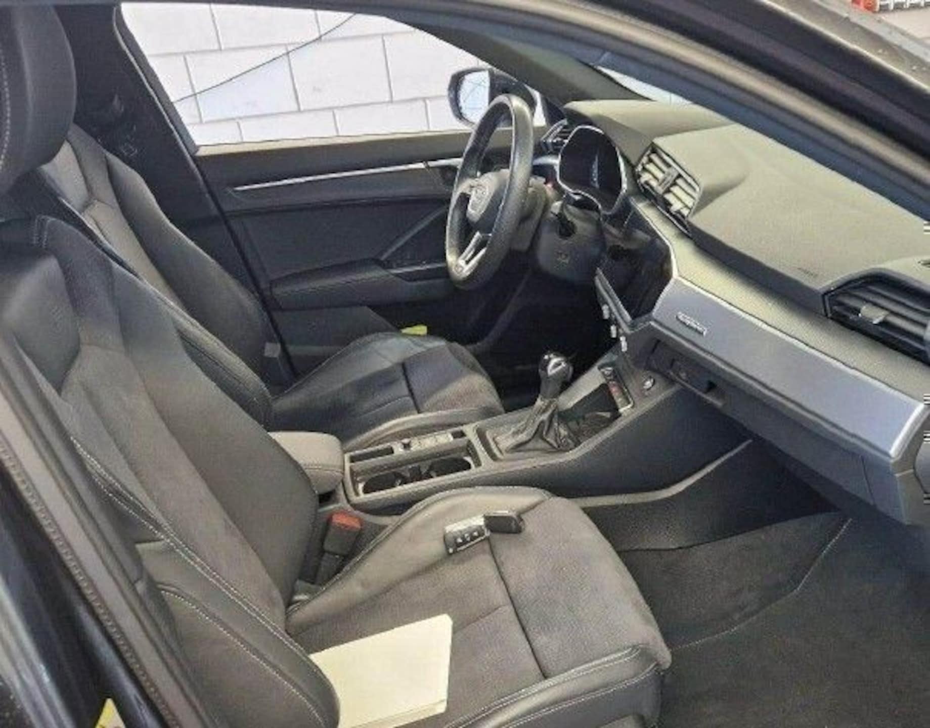 Audi Q3 Sportback S line