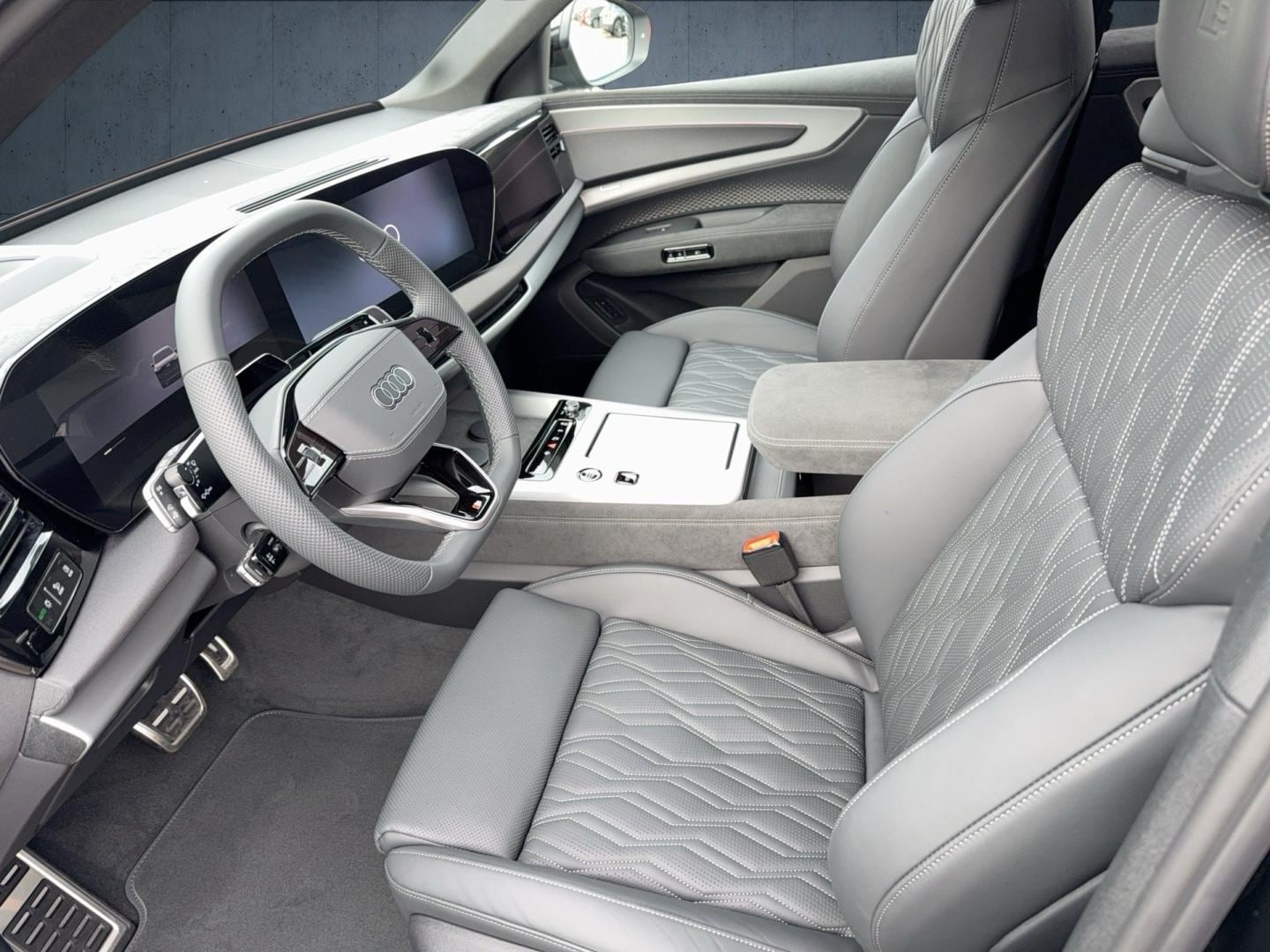 Bild über Audi Q7 SUV TDI quattro 220 kW tiptronic - für weitere Informationen kontaktieren Sie den Audi Partner