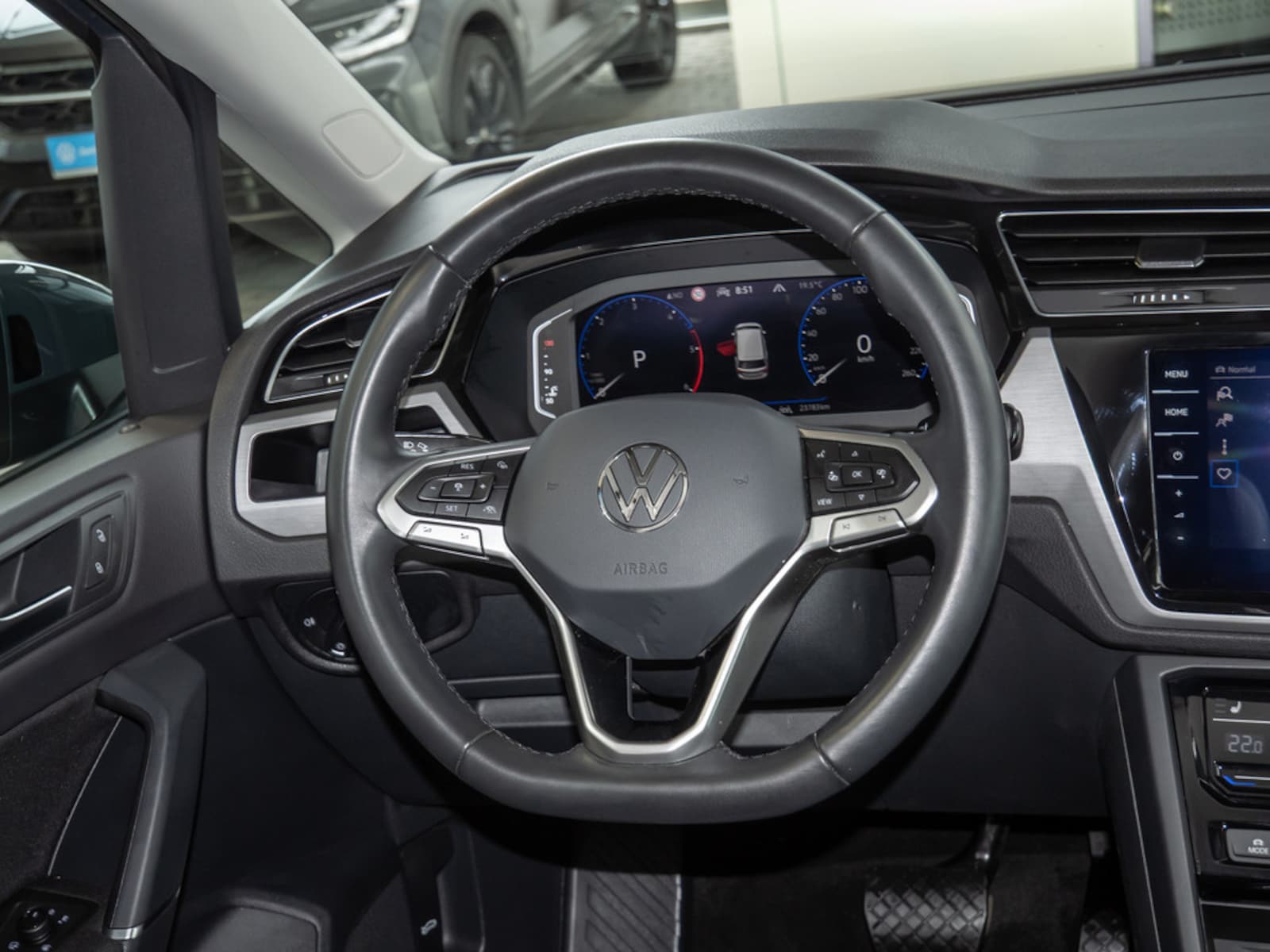 Volkswagen Touran – Bild 10