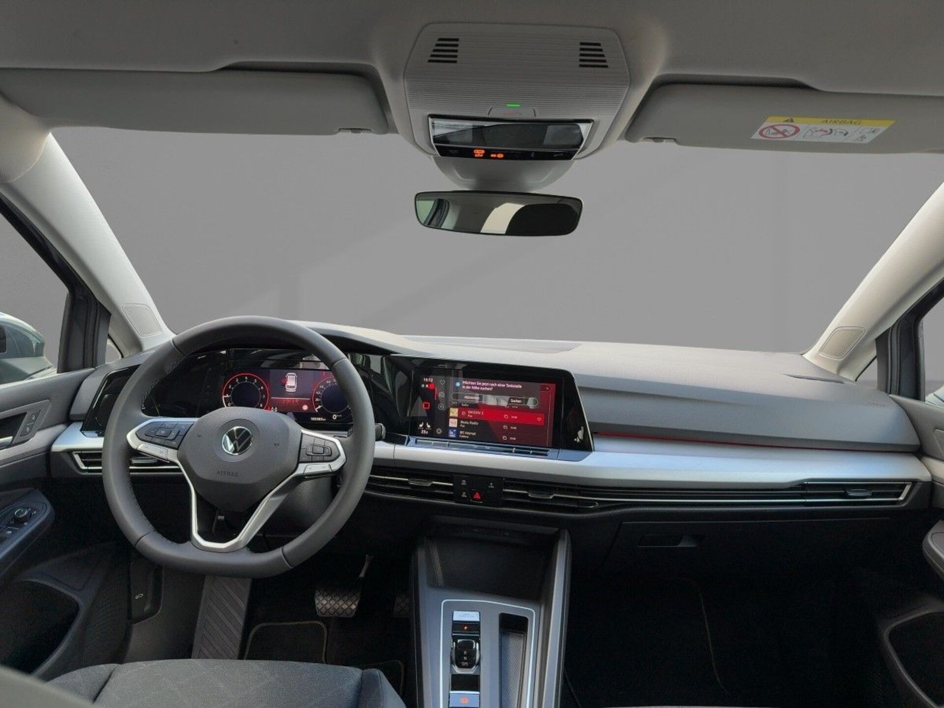 Volkswagen Golf Variant Life