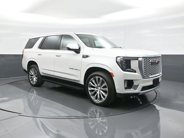 2021 GMC Yukon 4WD Denali's photo