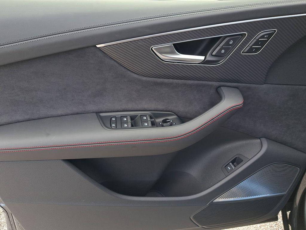 2026 Audi SQ7 Prestige - Photo 19