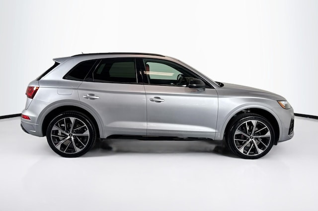 2023 Audi SQ5
