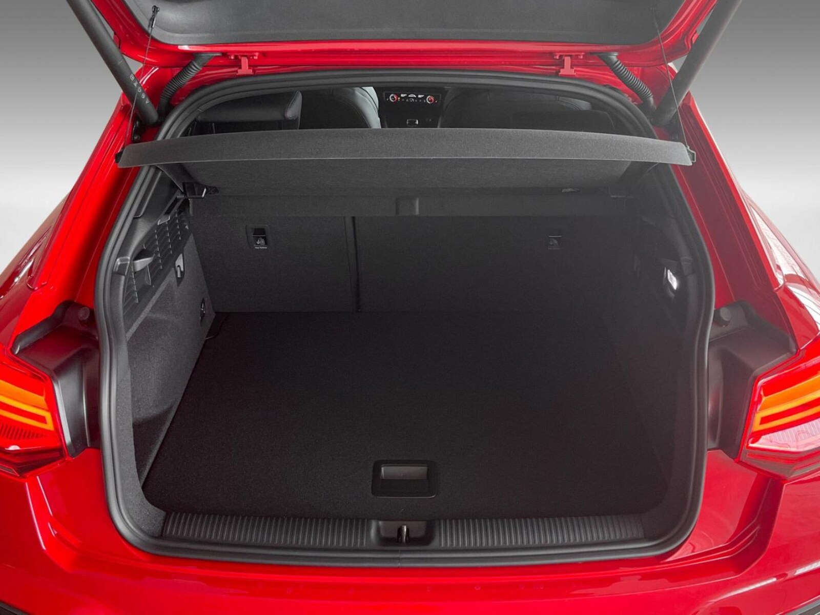 Audi SQ2 – Bild 15
