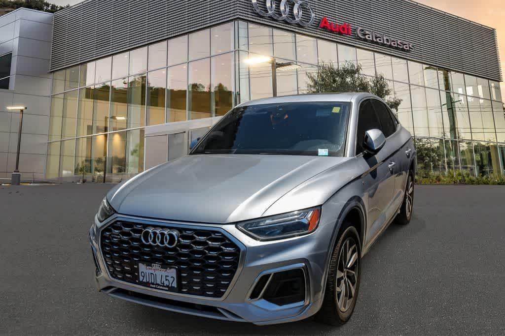 2022 Audi Q5 Sportback 45 Premium Plus's photo