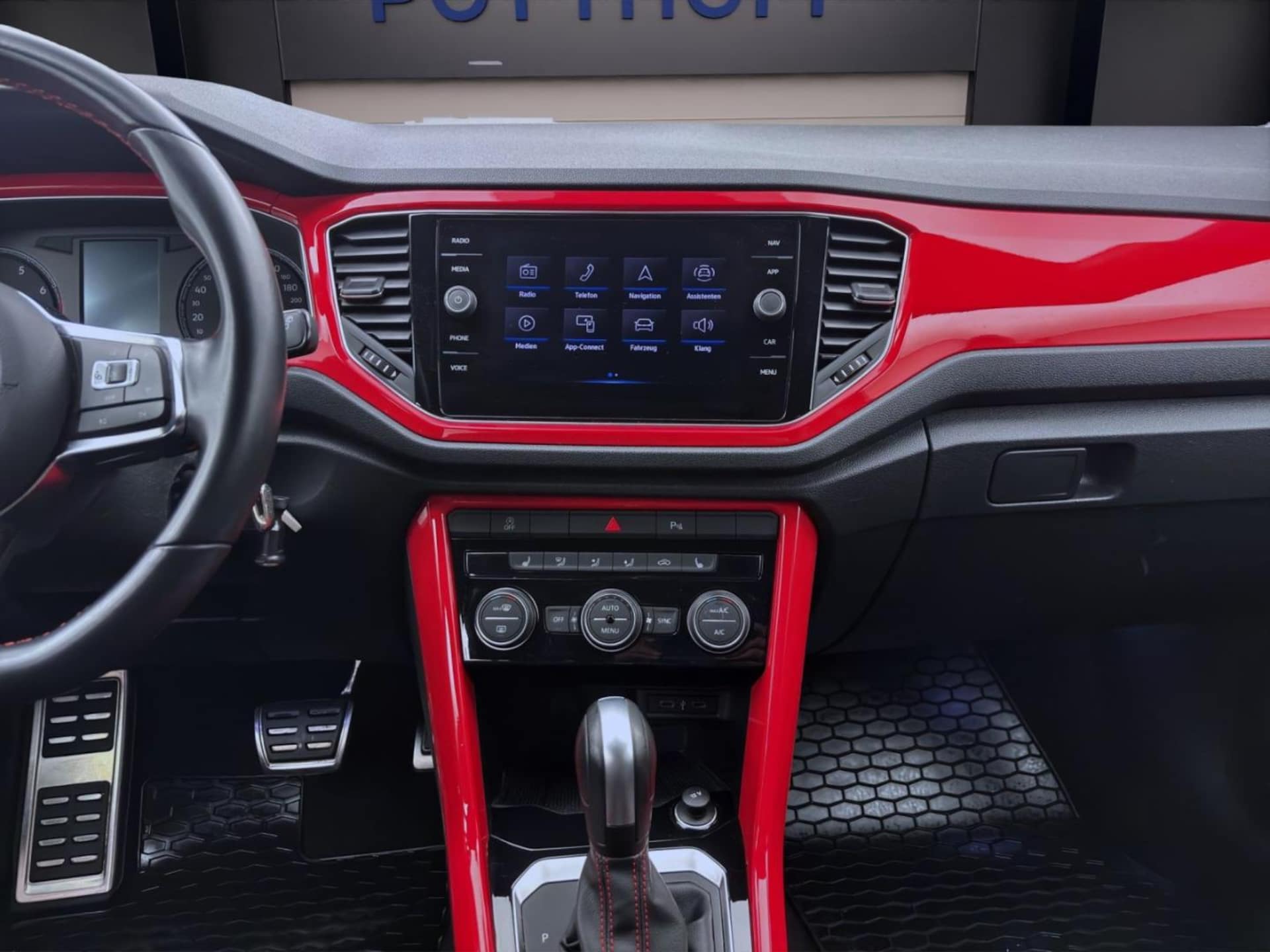 Volkswagen T-Roc Sport