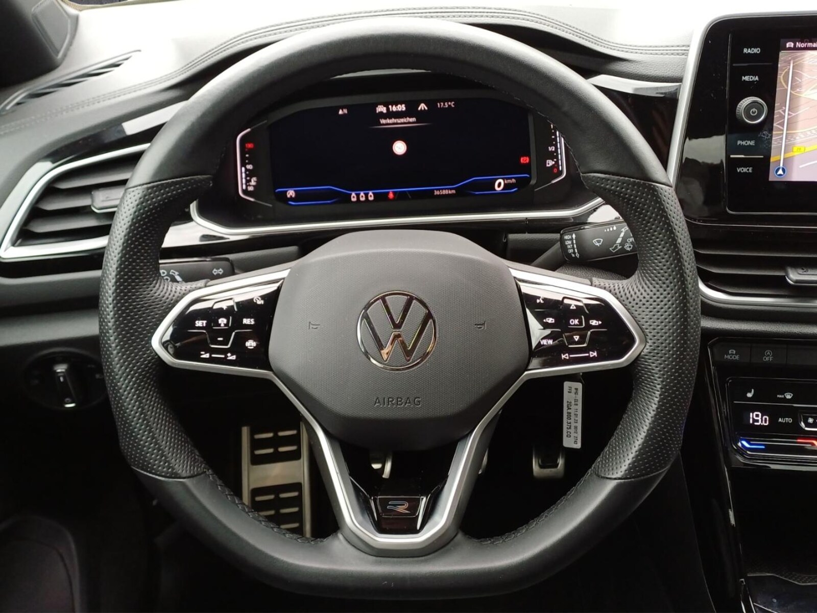Volkswagen T-Roc – Bild 8