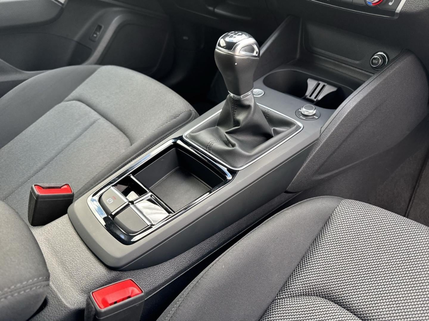 Bild über Audi Q2 advanced 30 TFSI Schaltgetriebe - für weitere Informationen kontaktieren Sie den Audi Partner