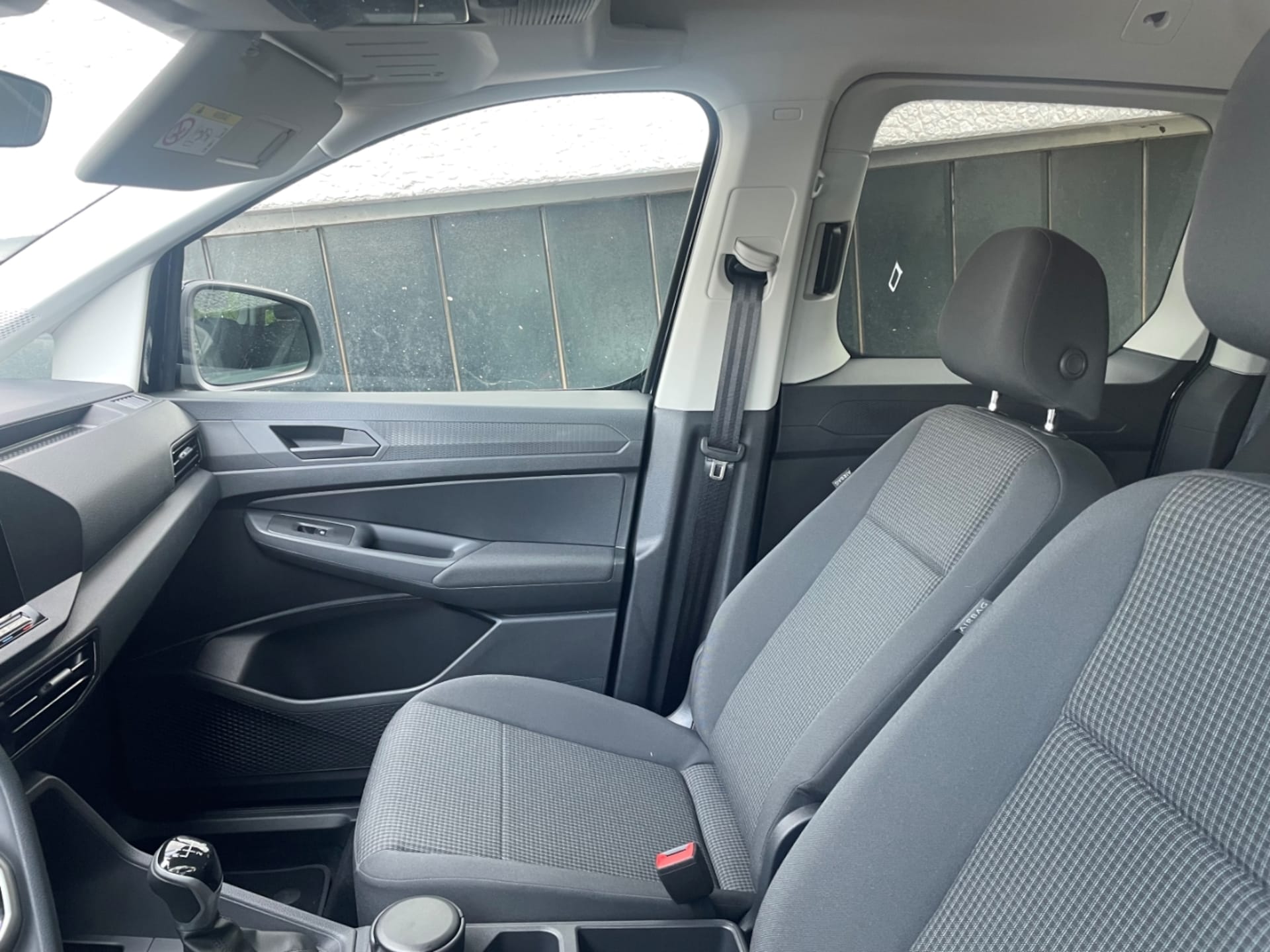 Volkswagen Caddy Basis-Modell