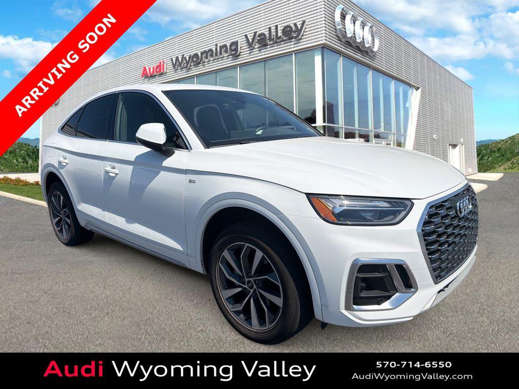 2023 Audi Q5 Sportback 45 Premium Plus's photo