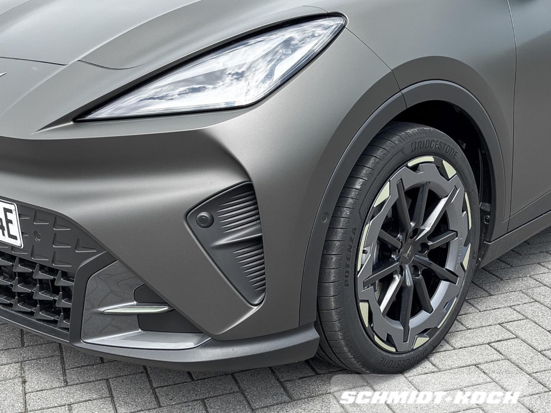 CUPRA Raval VZ