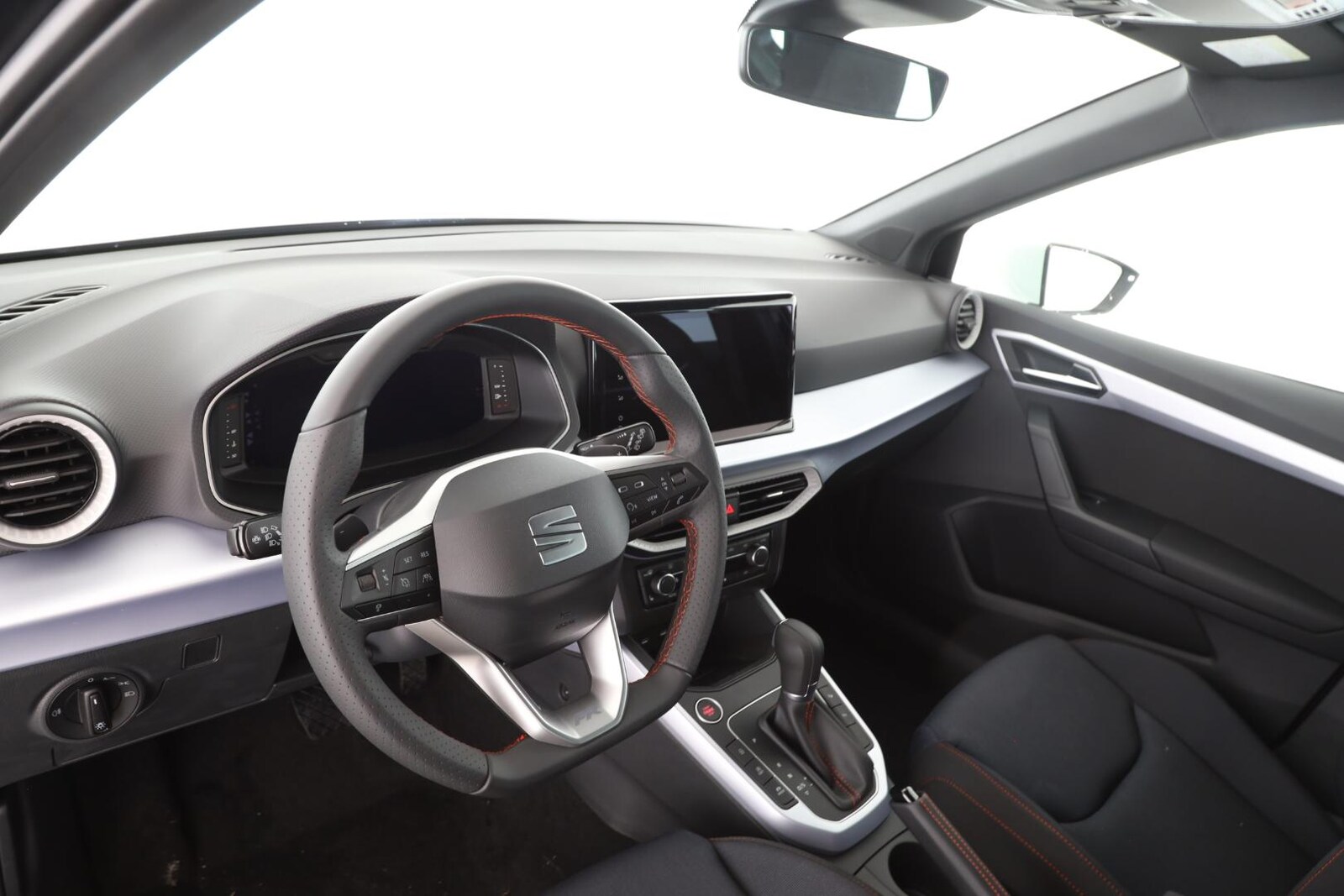 SEAT Arona – Bild 11