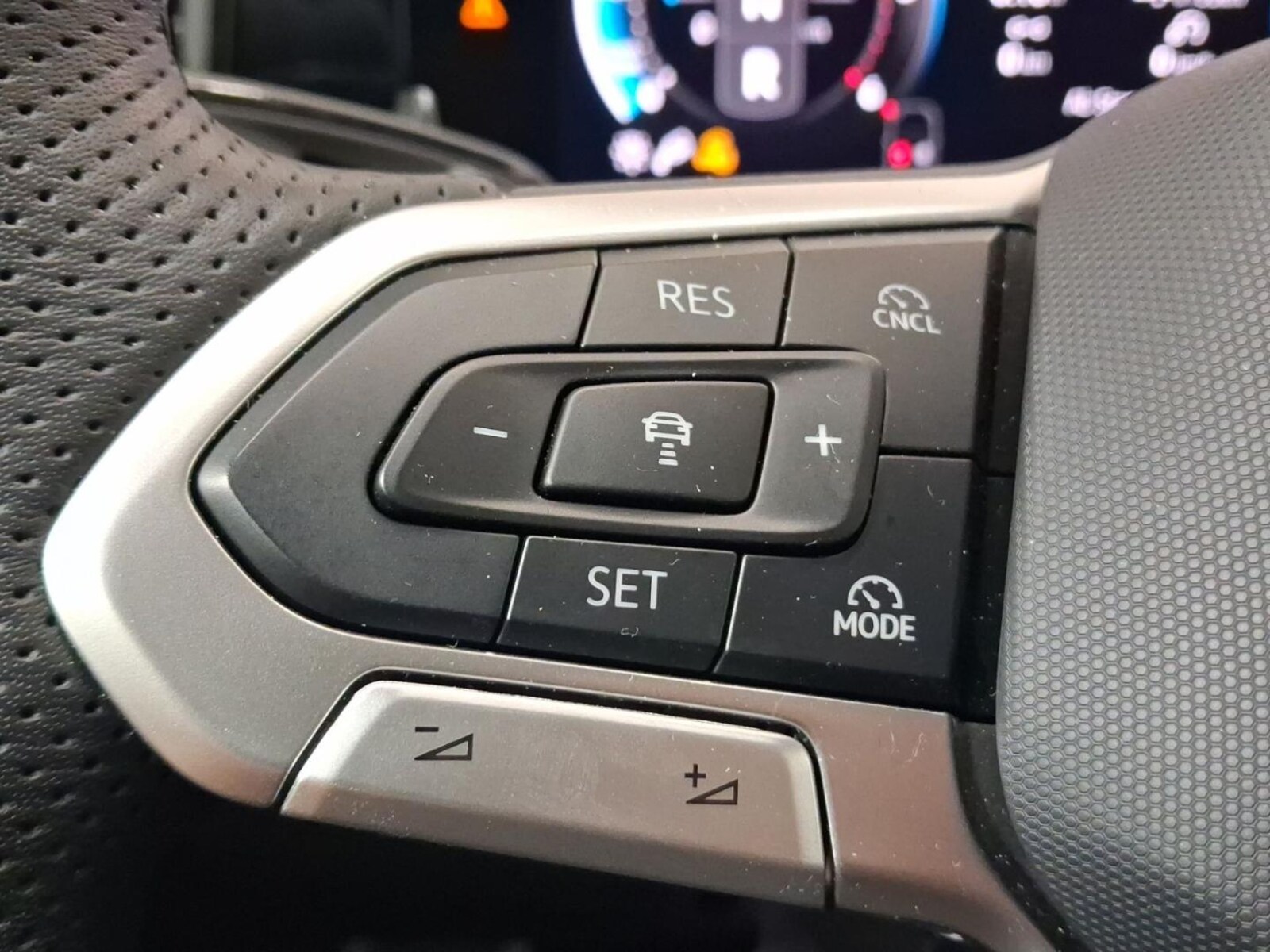 Volkswagen Passat – Bild 18