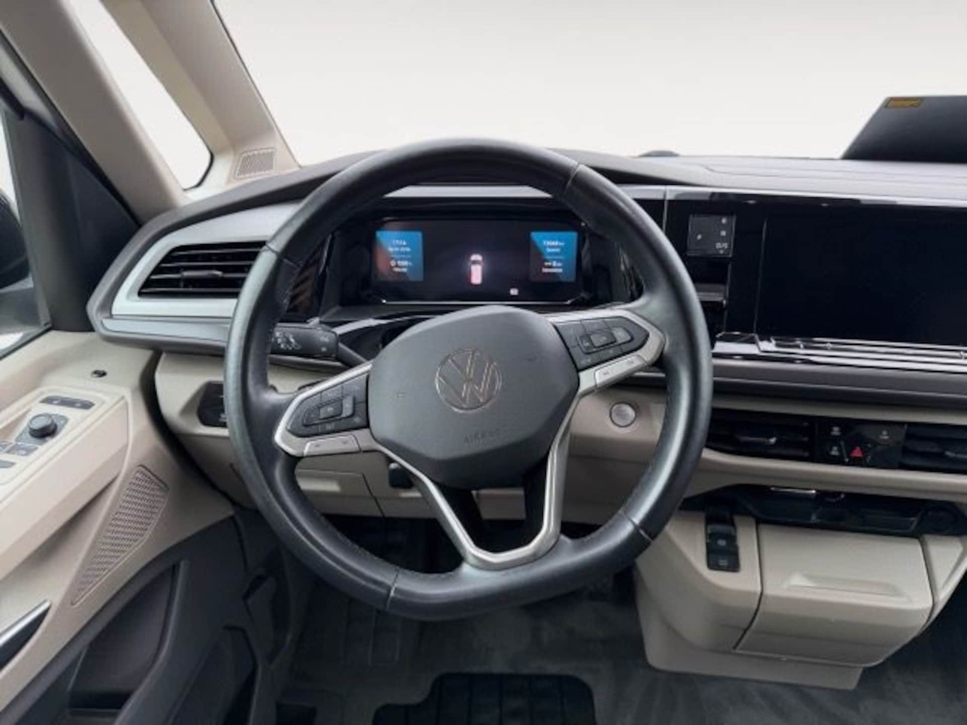 Volkswagen Multivan Basis-Modell