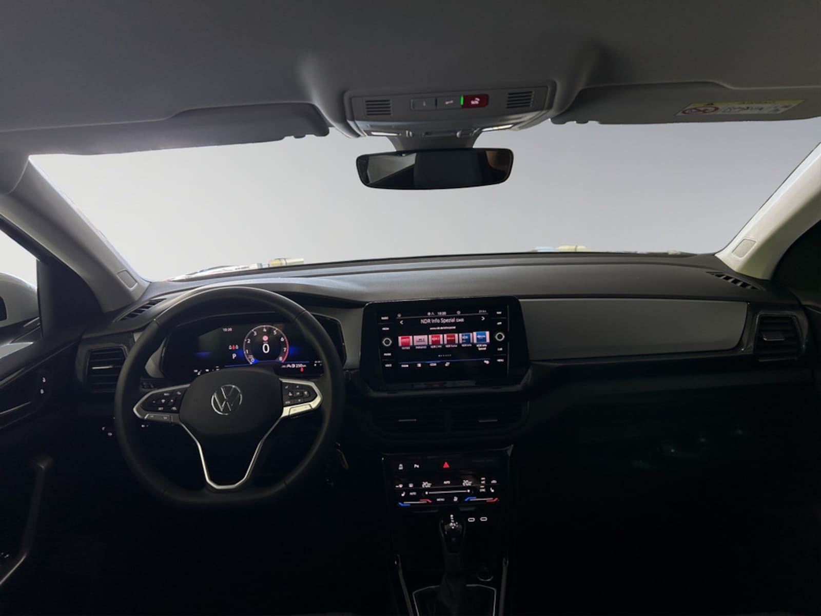 Volkswagen T-Cross – Bild 14