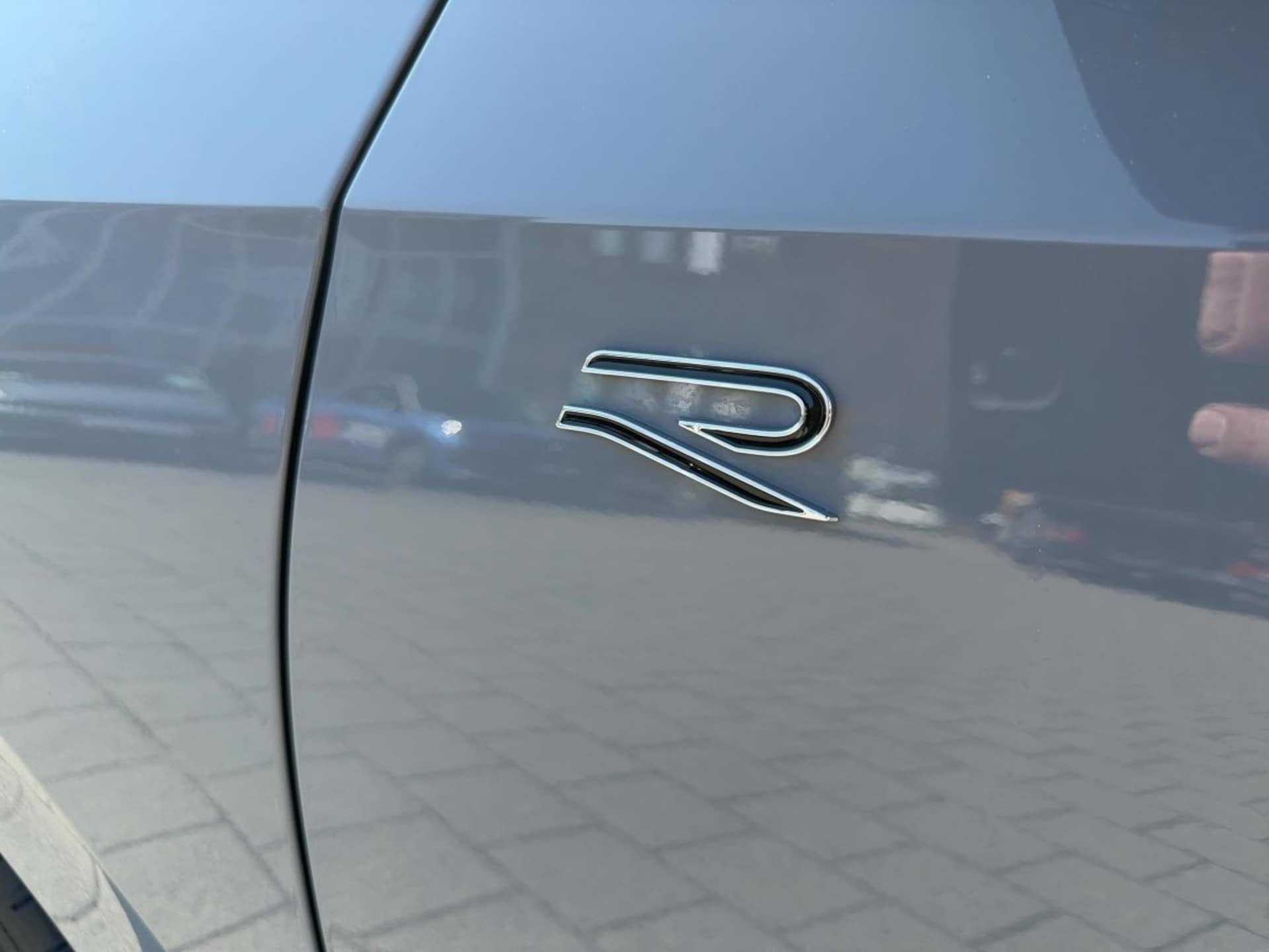 Volkswagen Golf R-Line