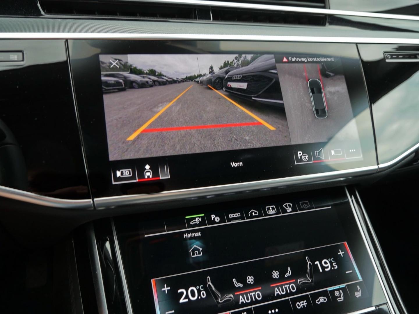 Bild über Audi A8 TFSI e 60 TFSI e quattro tiptronic - für weitere Informationen kontaktieren Sie den Audi Partner