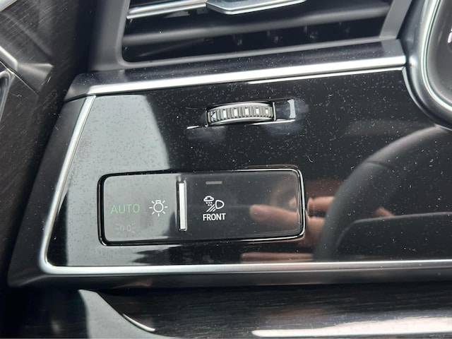 2026 Audi Q8 Premium Plus - Photo 17
