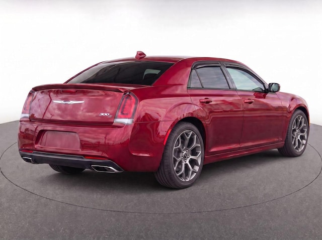 2018 Chrysler 300