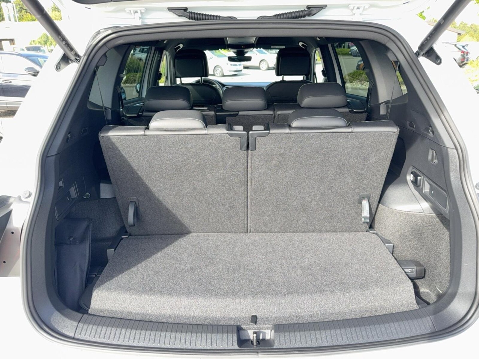 Volkswagen Tiguan Allspace – Bild 16