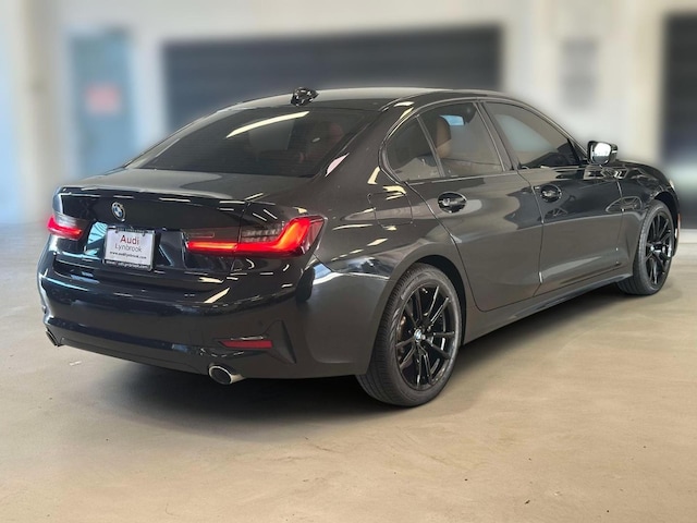 2022 BMW 330i