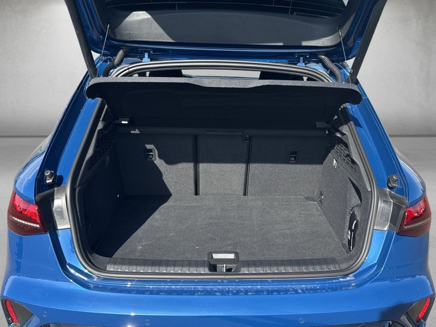 Bild über Audi A3 Sportback TFSI 110 kW S tronic - für weitere Informationen kontaktieren Sie den Audi Partner