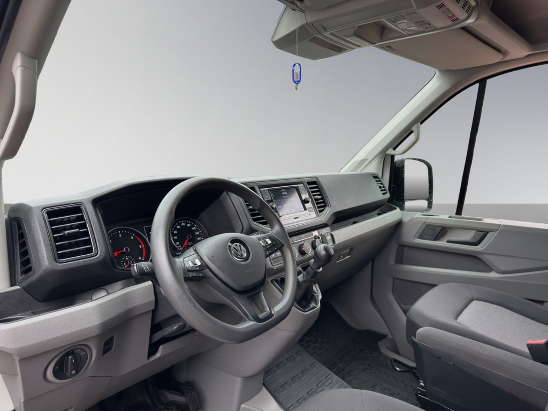 Volkswagen Crafter Kasten mittlerer Radstand