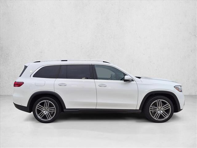 2025 Mercedes-Benz GLS 450