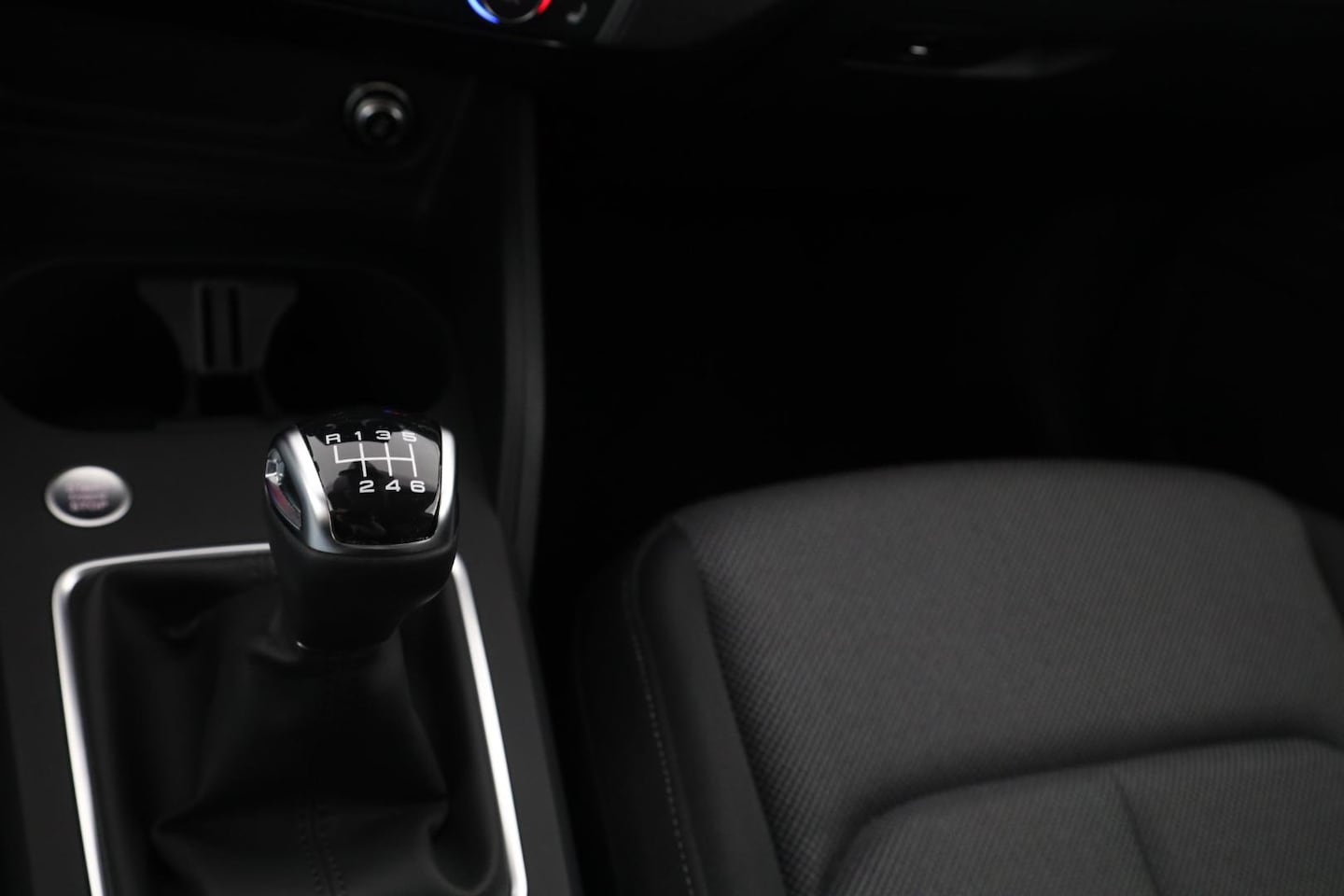 Bild über Audi Q2 S line 30 TFSI Schaltgetriebe - für weitere Informationen kontaktieren Sie den Audi Partner