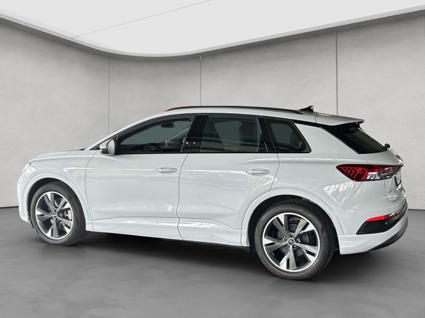 Image about Audi Q4 e-tron 45 e-tron quattro