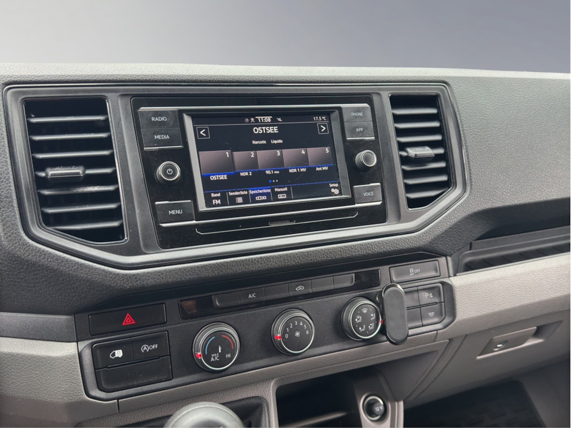 Volkswagen Crafter Kasten mittlerer Radstand