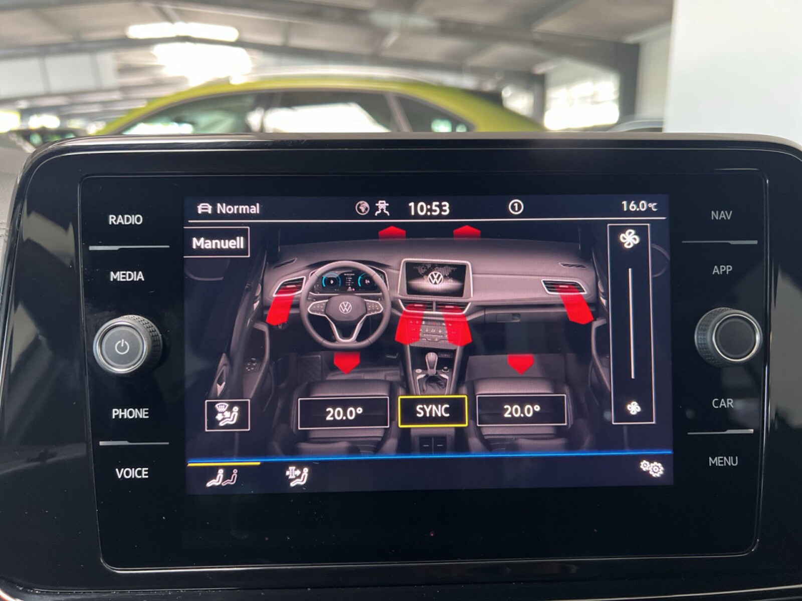 Volkswagen T-Roc – Bild 13