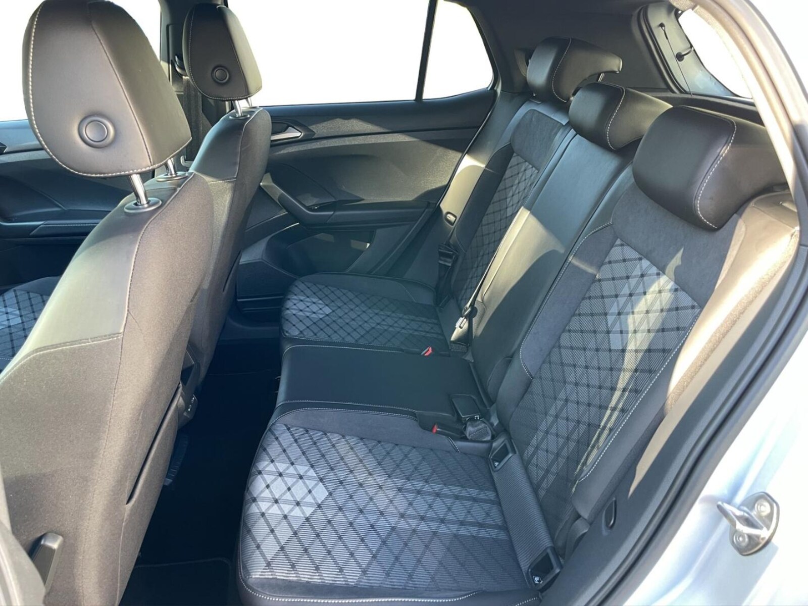 Volkswagen T-Cross – Bild 15