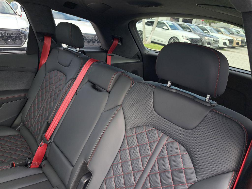 2026 Audi SQ7 Prestige - Photo 27