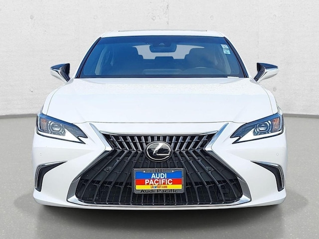 2024 Lexus ES 300h