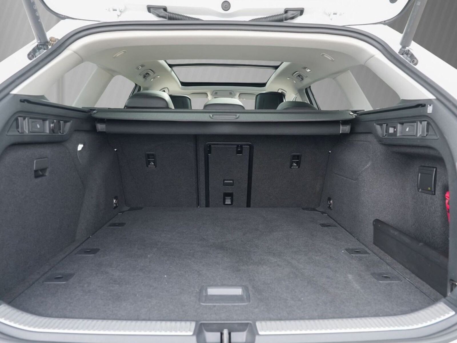 Volkswagen Passat – Bild 6