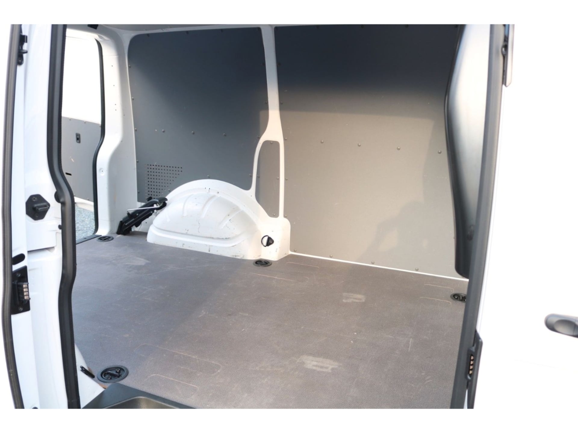 Volkswagen T6.1 Transporter Kasten kurzer Radstand