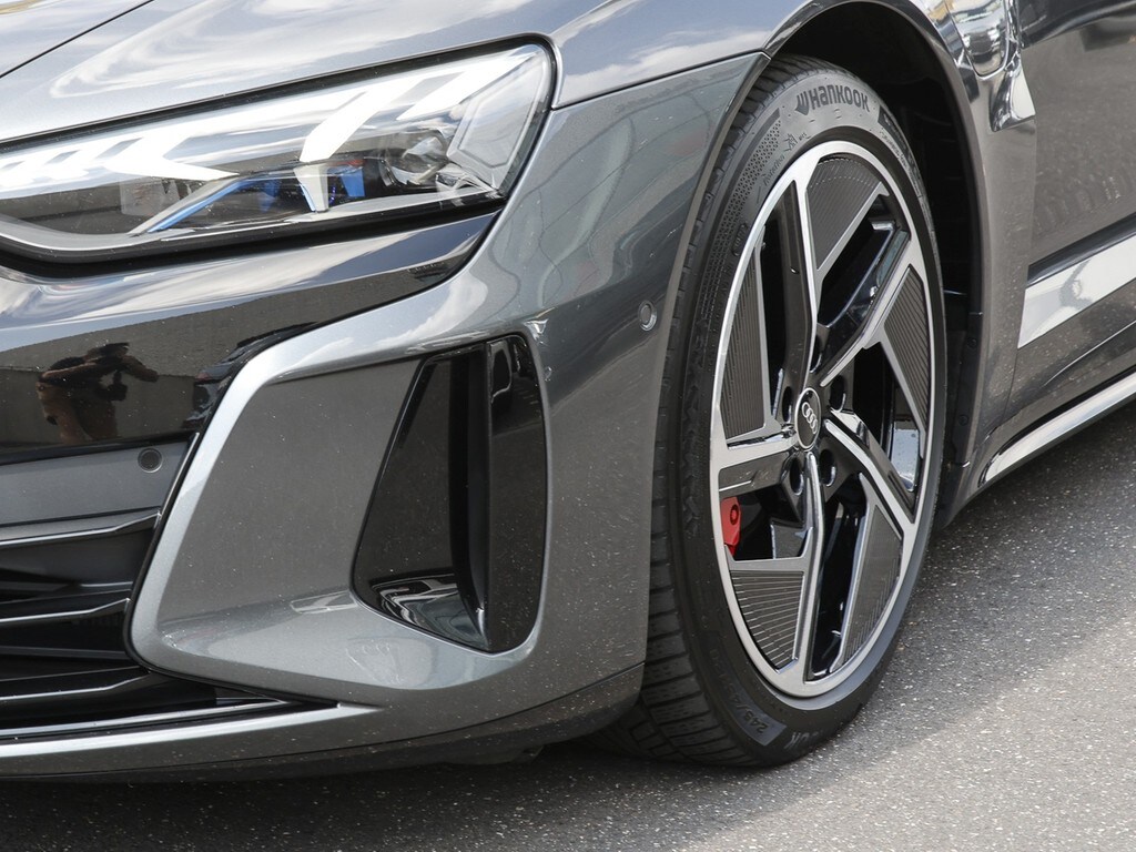 Image about Audi e-tron GT e-tron quattro