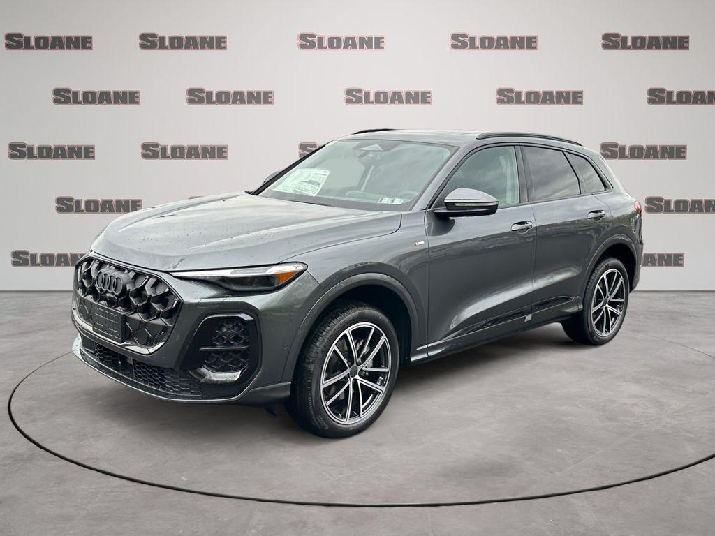 2026 Audi Q5 Premium Plus quattro's photo