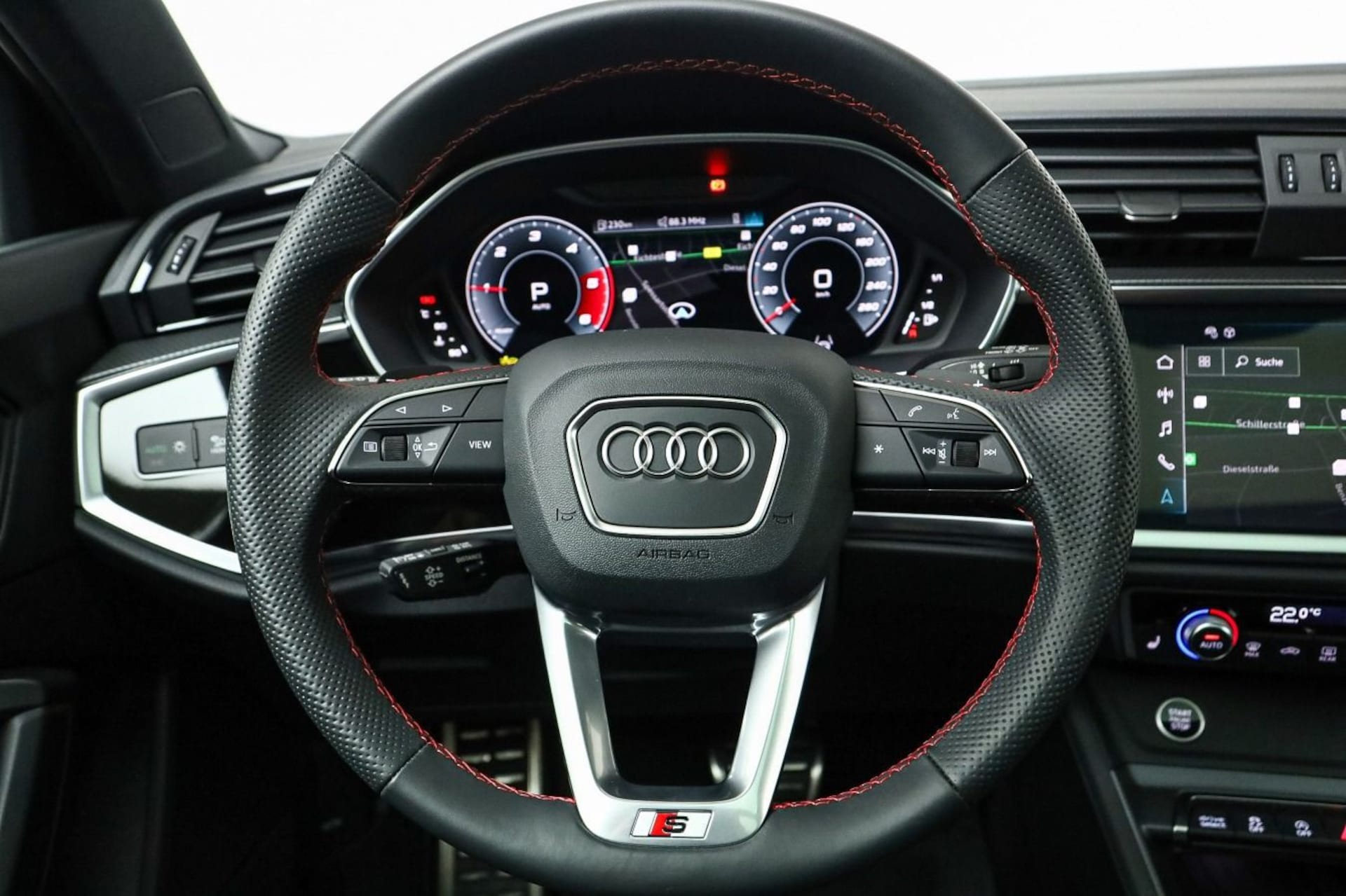 Audi Q3 SUV S line