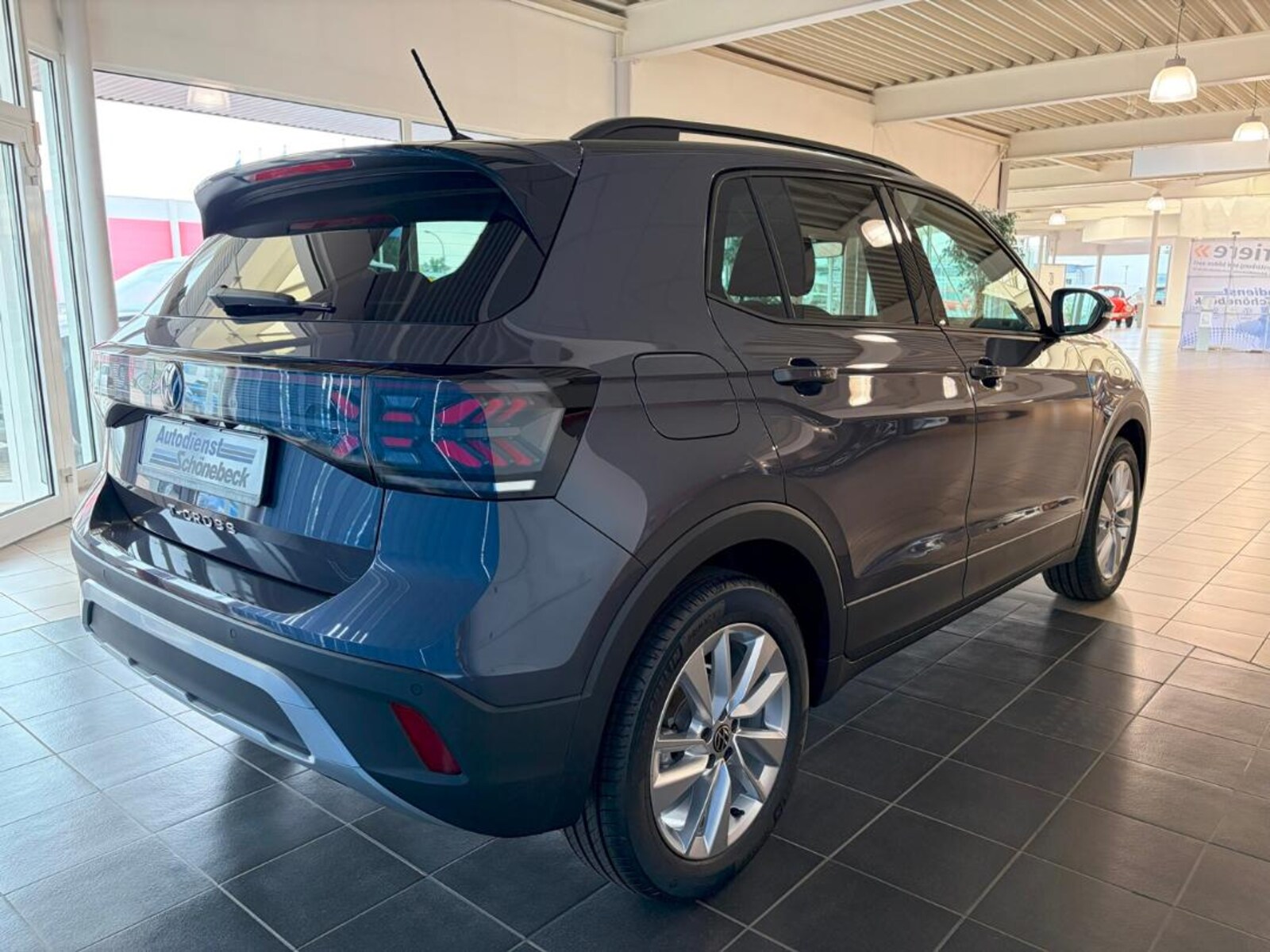 Volkswagen T-Cross – Bild 8