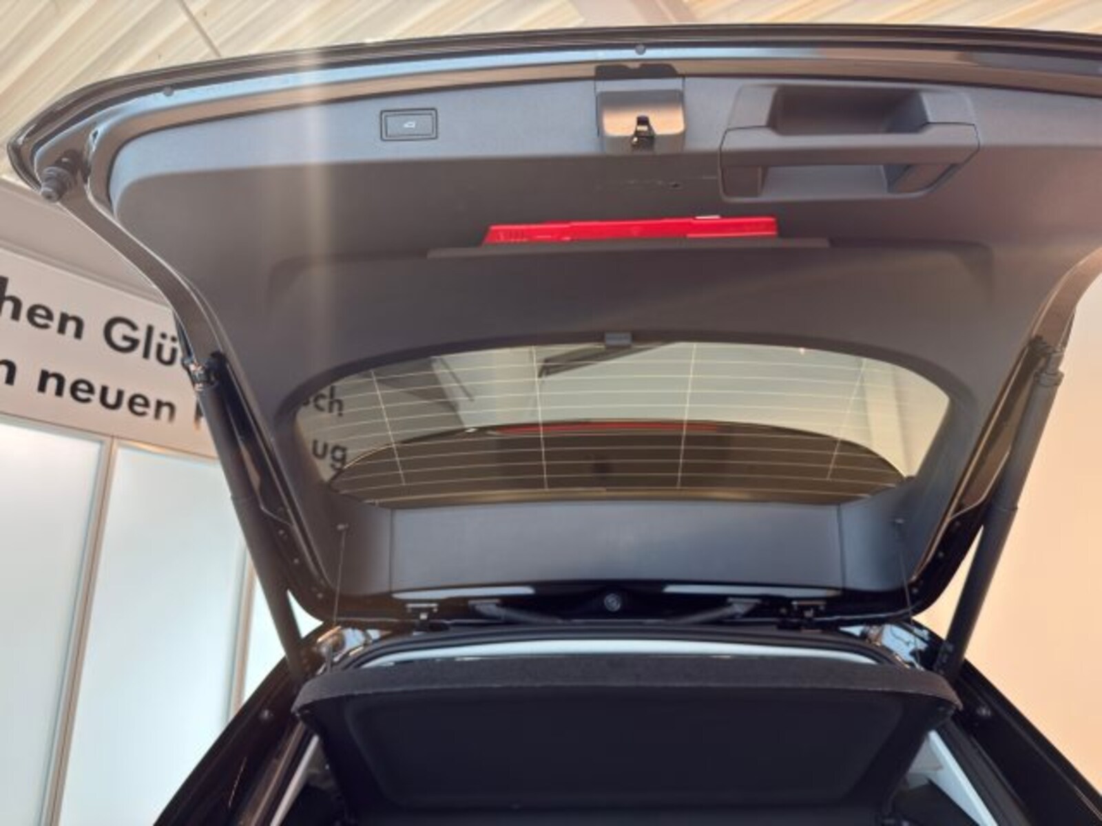 Volkswagen Tiguan – Bild 15