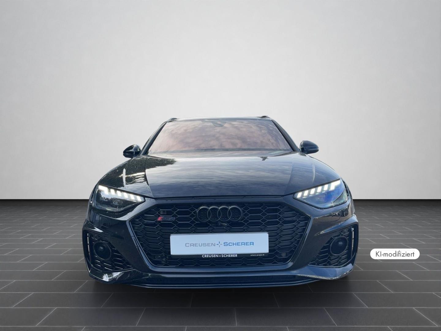 Bild über Audi RS 4 Avant TFSI quattro tiptronic - für weitere Informationen kontaktieren Sie den Audi Partner
