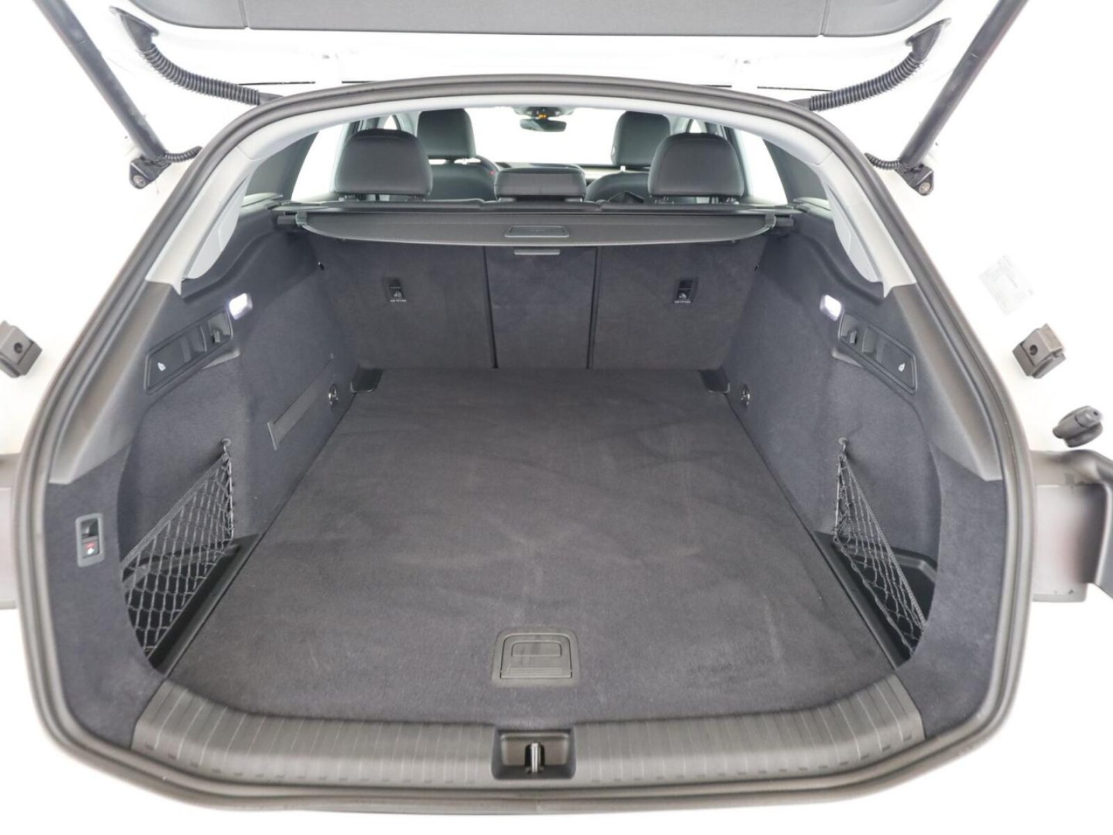 Audi A6 Avant e-tron – Bild 12