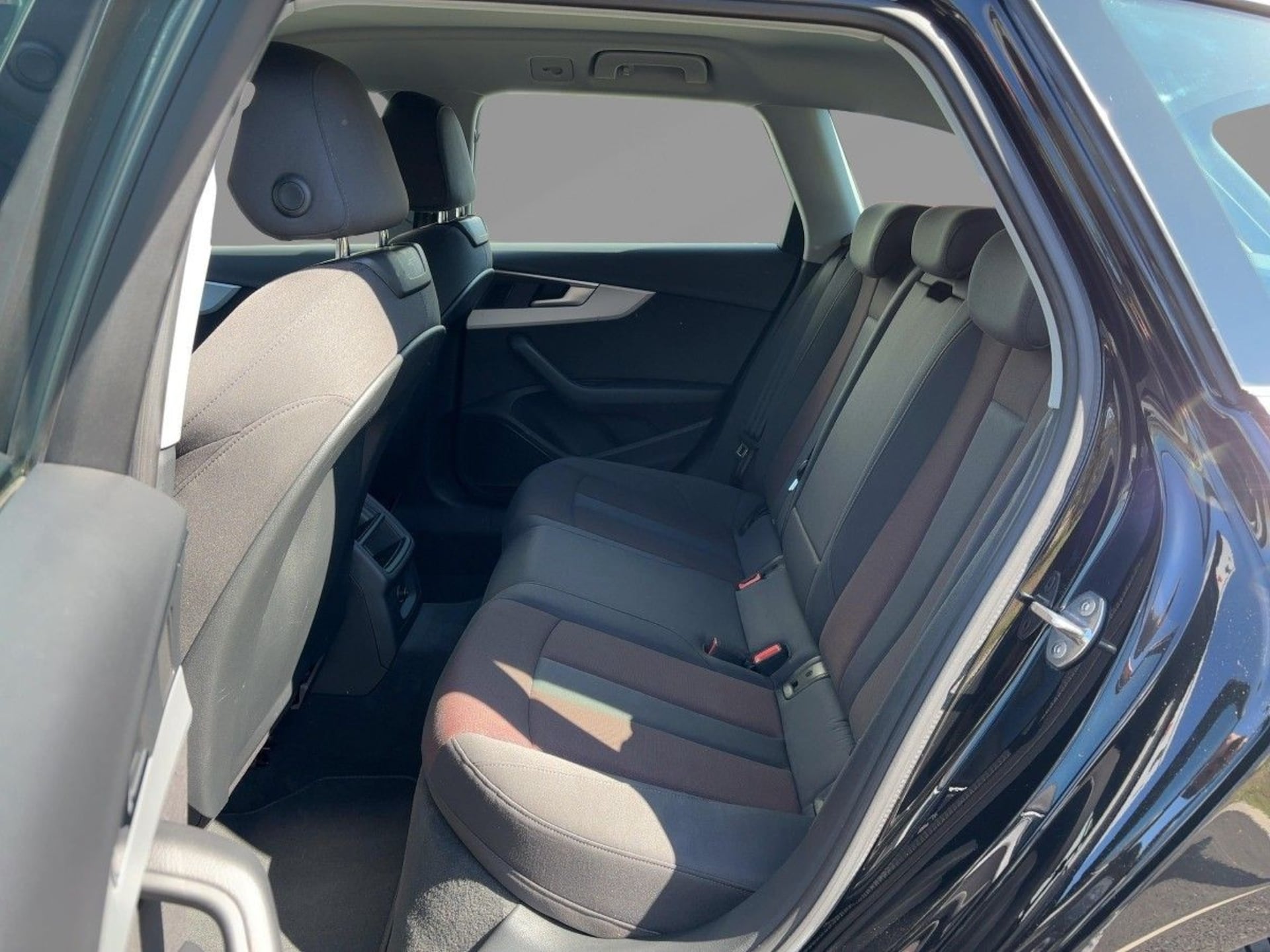 Audi A4 Avant Advanced