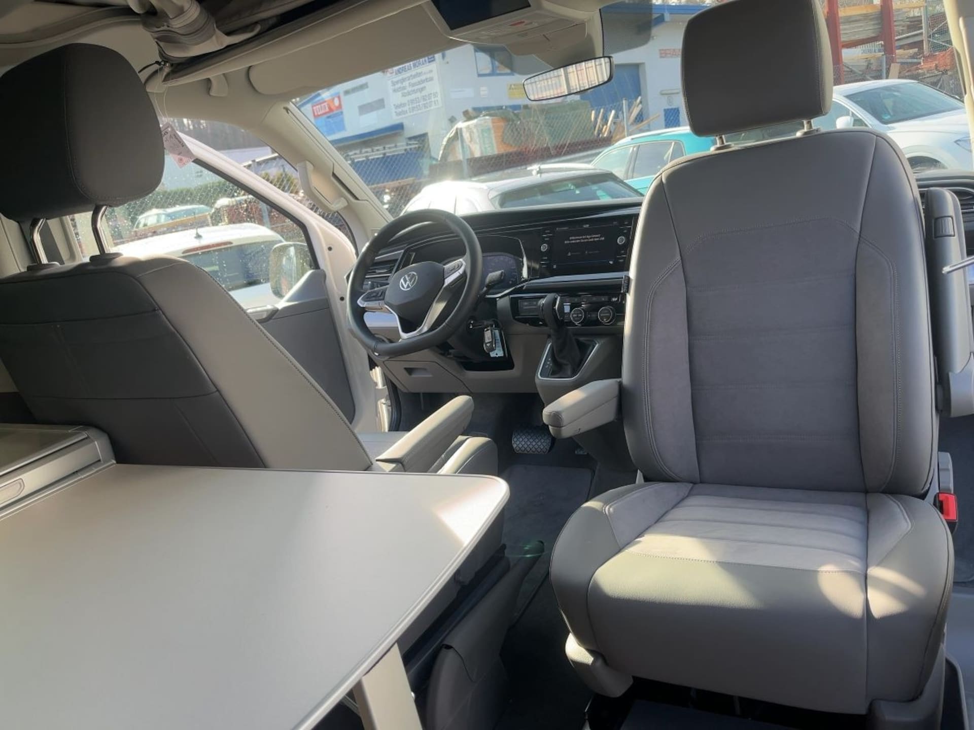 Volkswagen T6.1 California Ocean