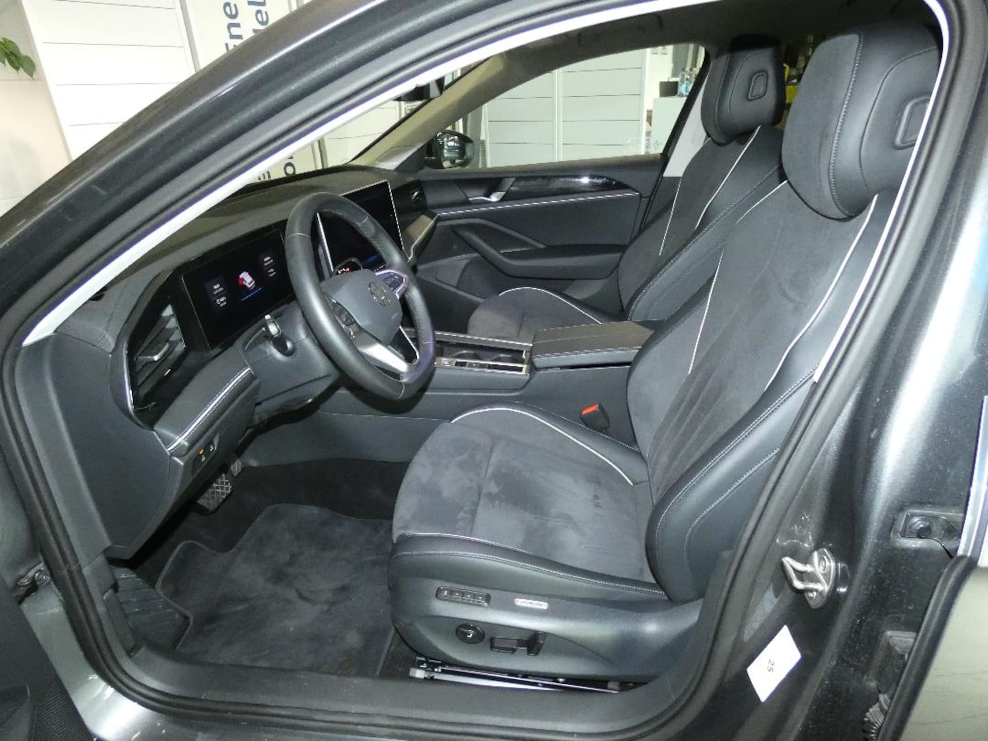 Volkswagen Passat Business