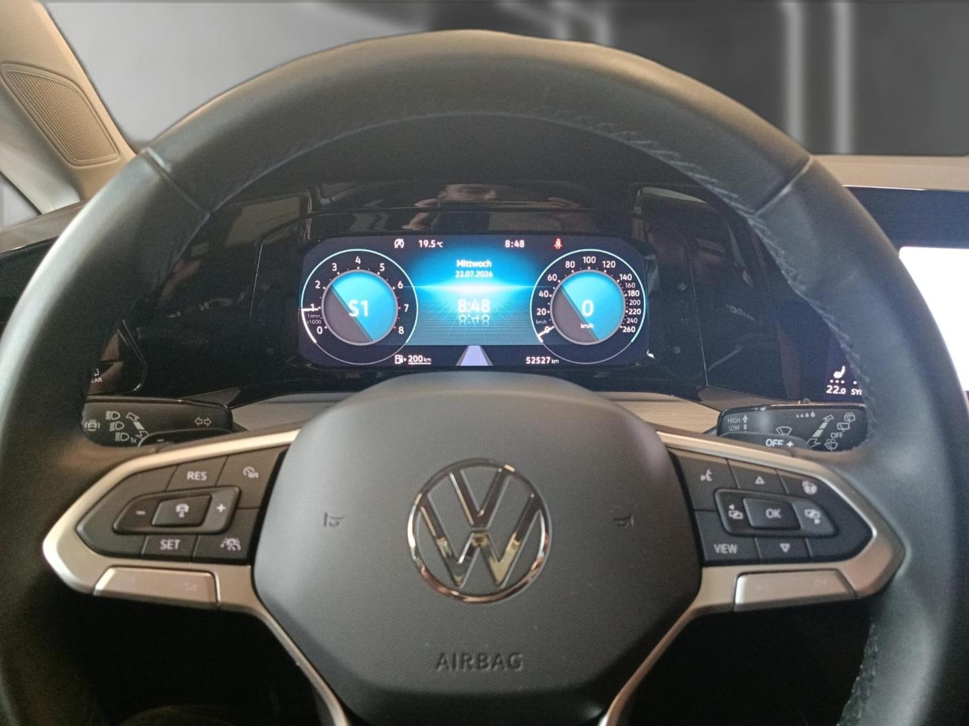 Volkswagen Golf Style