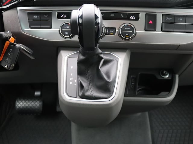 Volkswagen T6.1 California
