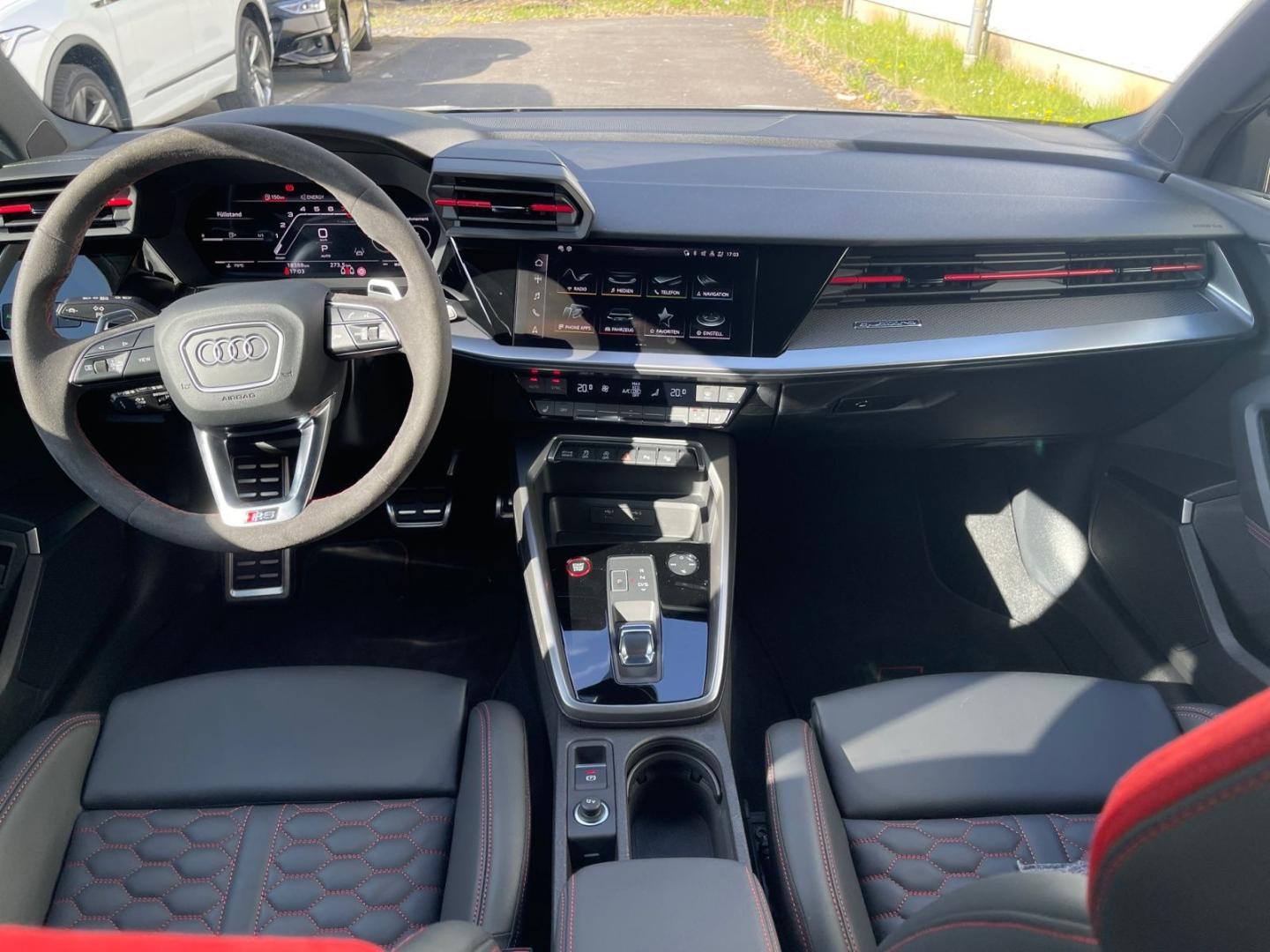 Image about Audi RS 3 Sportback TFSI quattro S tronic